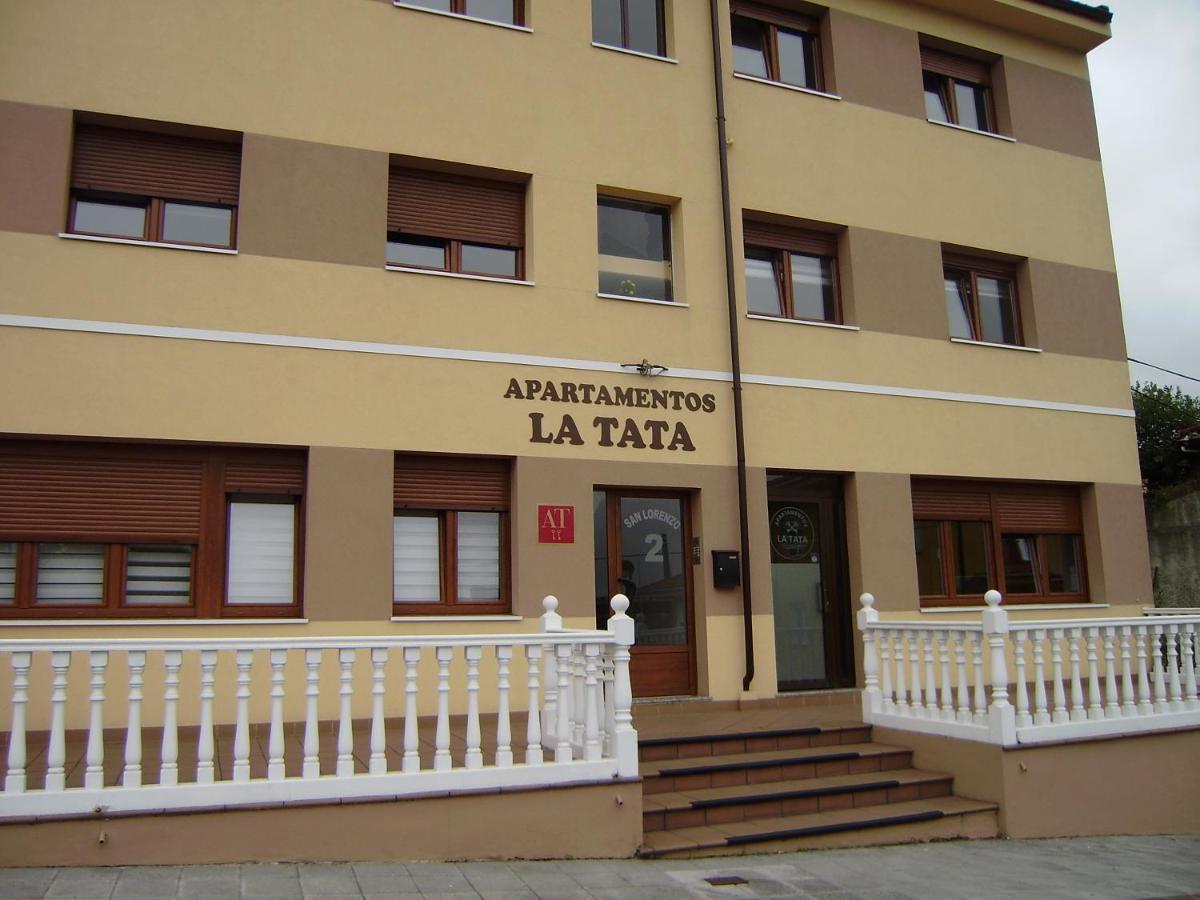 Aparthotel La Tata 3*